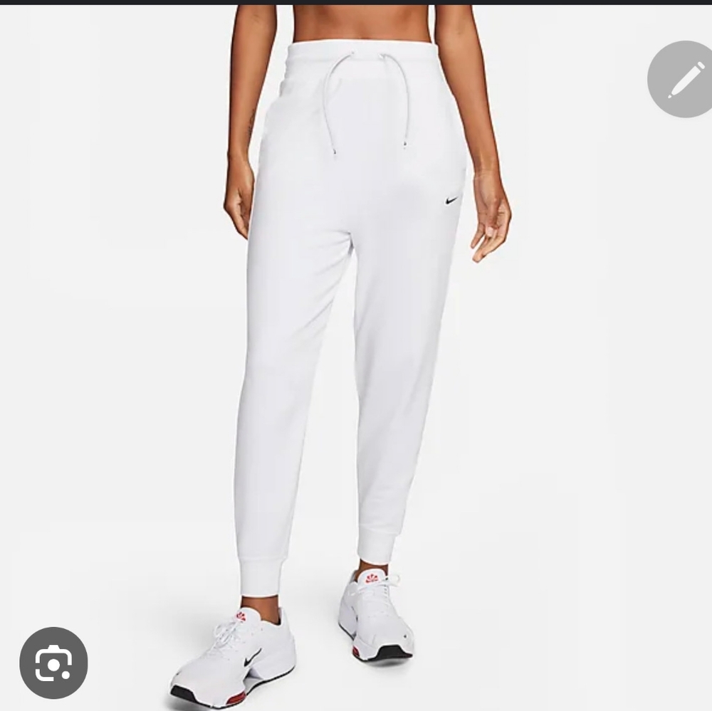 NWT Womens Nike Phoenix Fleece Sweatpants in White